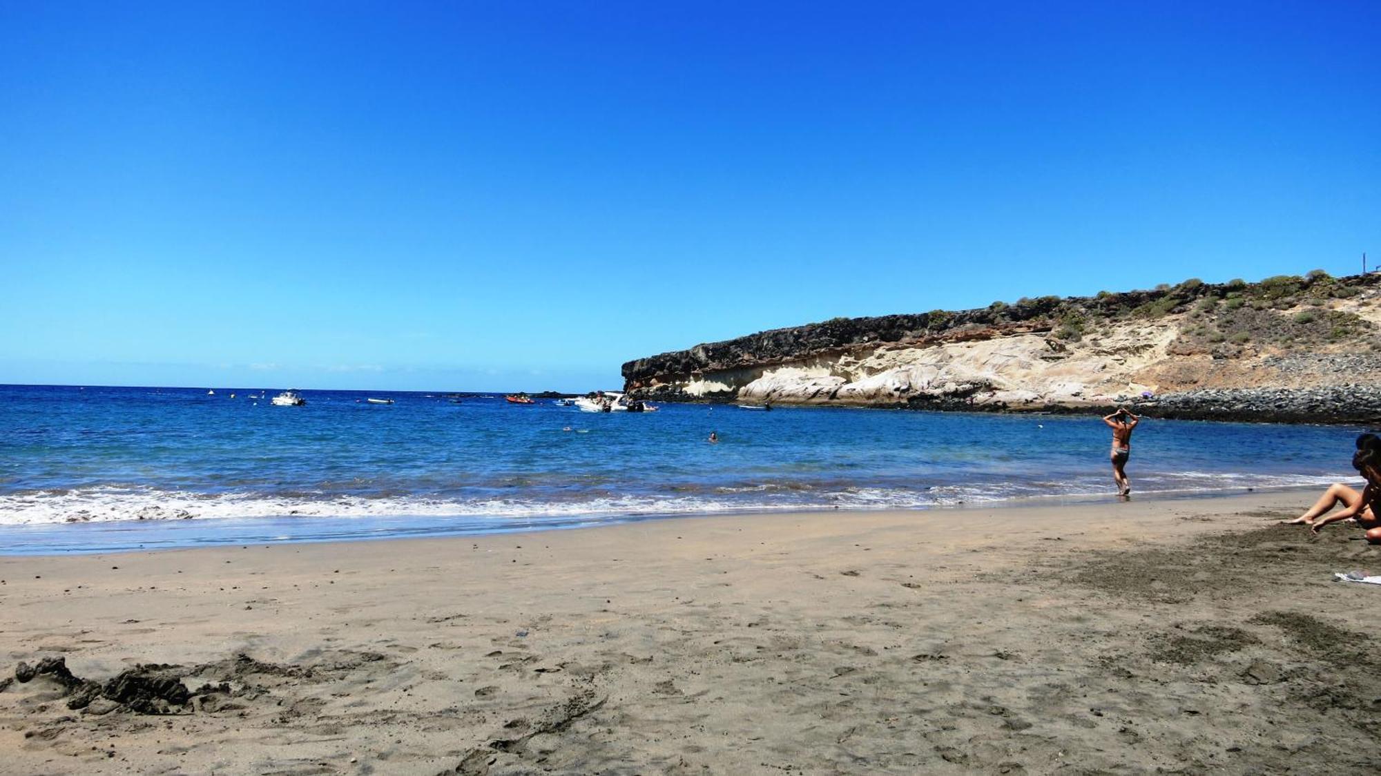 Blue Bay Paradise - Beach Front Apartment With Sea View Playa Paraiso  Exterior foto