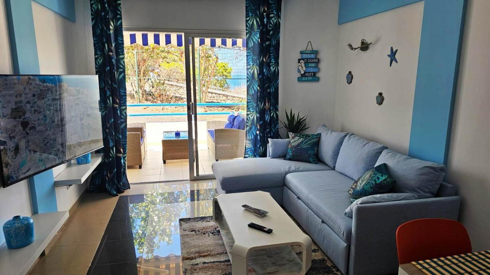 Blue Bay Paradise - Beach Front Apartment With Sea View Playa Paraiso  Exterior foto